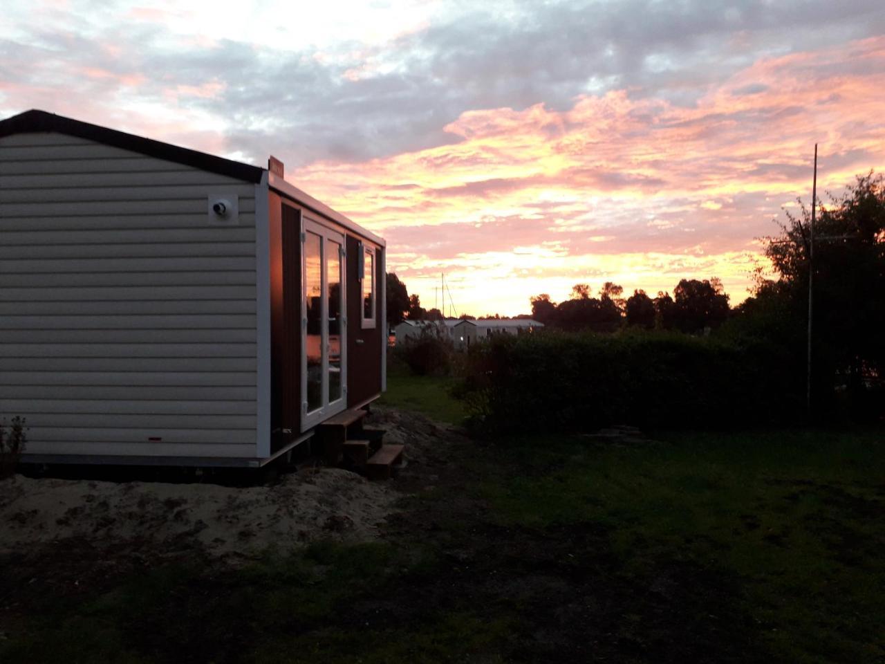 Ferienpark Suederstapel - Eiderlodge 3 Exteriér fotografie